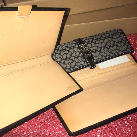 Coach wallet - Picture 6 of 8